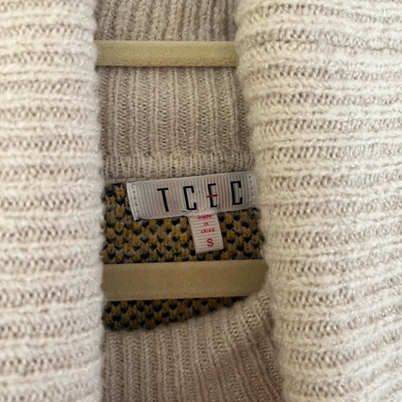 TCEC Leopard Print Sweater Size Small - Picture 3 of 4